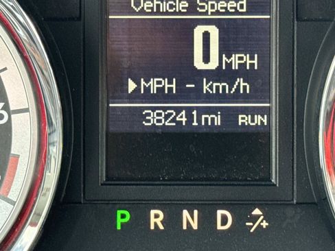 Used 2016 Dodge Grand Caravan R/T w/ Safety Sphere Group FWD image 29