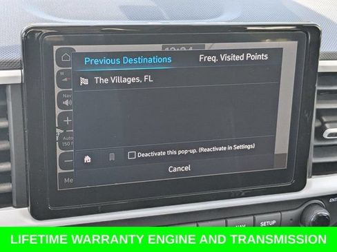 Used 2025 Hyundai Venue Limited FWD image 25