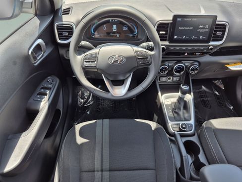 New 2026 Hyundai Venue SEL FWD image 15