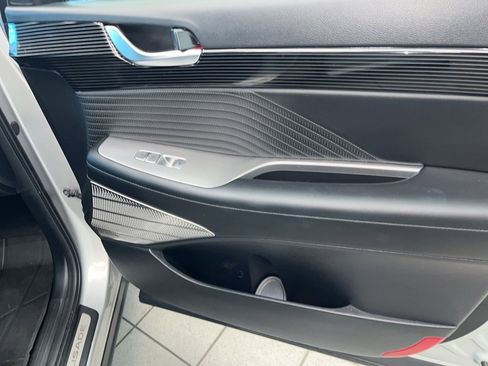 Used 2024 Hyundai Palisade Calligraphy image 23