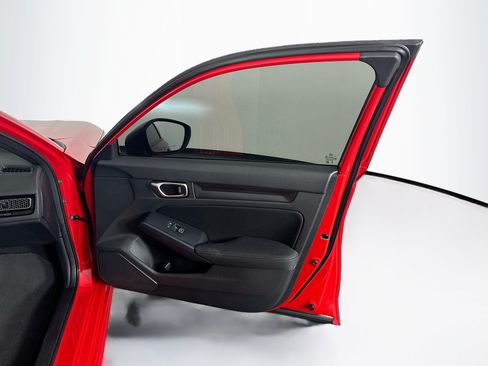 Used 2023 Honda Civic Sport image 29