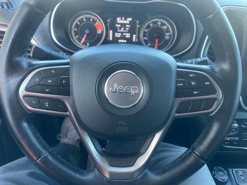 Used 2020 Jeep Cherokee Latitude Lux w/ Quick Order Package 26H Lux AWD/4WD image 18