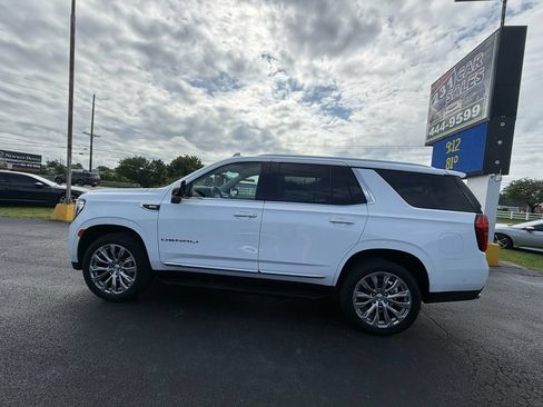 Used 2024 GMC Yukon Denali w/ Advanced Technology Package AWD/4WD image 7
