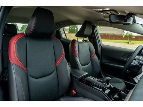 New 2026 Toyota Prius Plug-In Hybrid FWD image 20