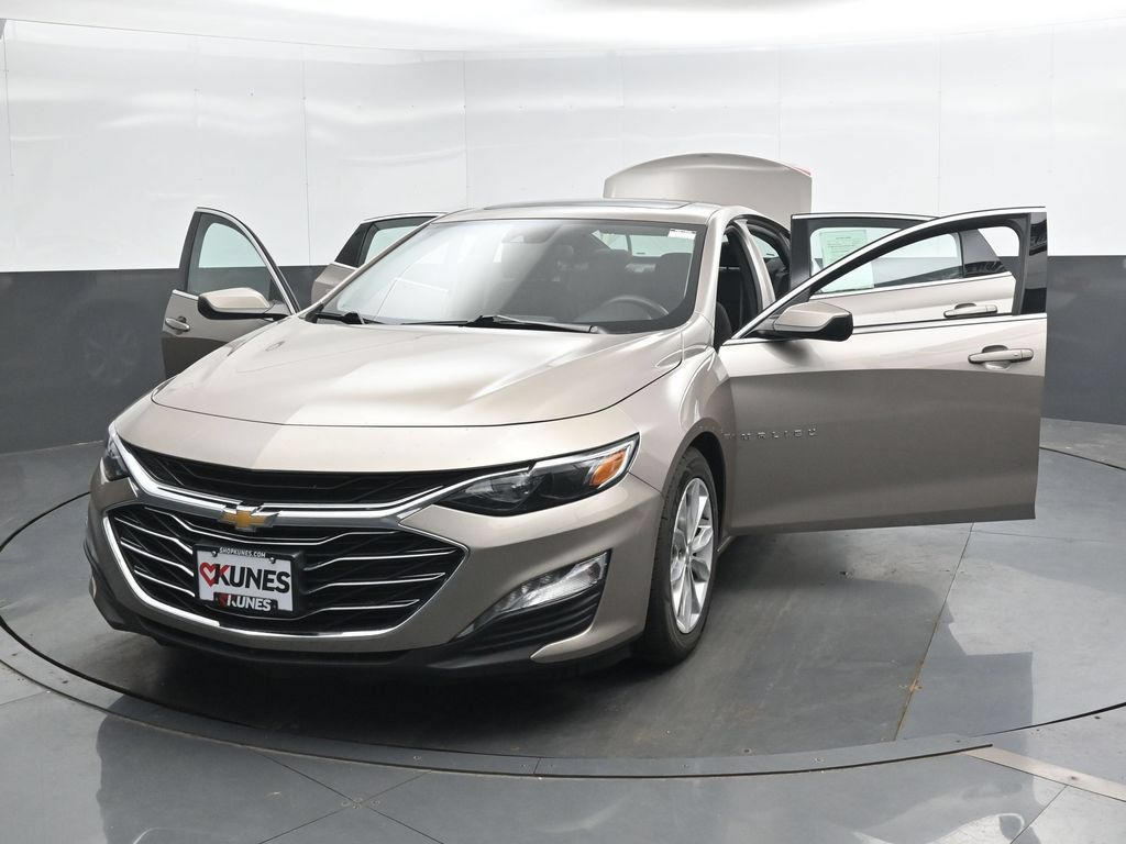 Used 2024 Chevrolet Malibu LT FWD image 49