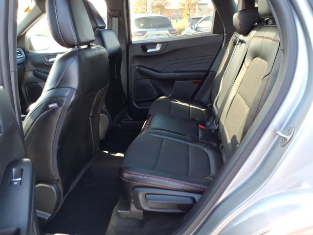 Used 2024 Ford Escape ST-Line w/ Tech Pack #1 AWD/4WD image 15