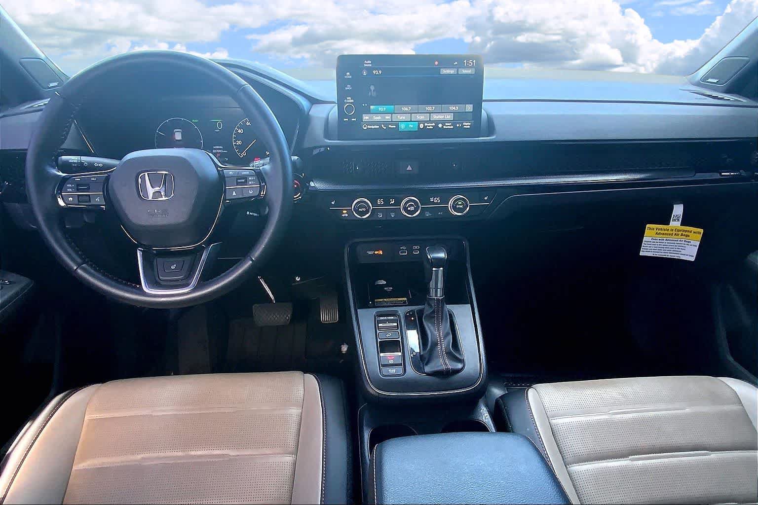 Used 2023 Honda CR-V Sport Touring image 10