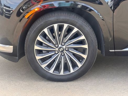 Used 2025 Hyundai Palisade Calligraphy image 7
