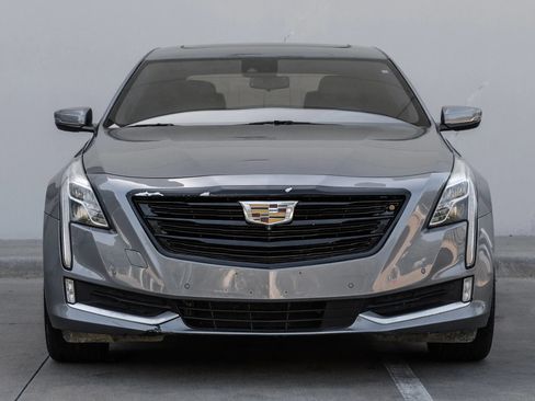 Used 2018 Cadillac CT6 Platinum AWD/4WD image 5