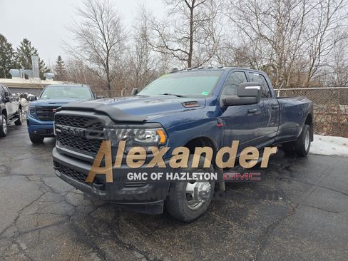 Used 2024 RAM 3500 Tradesman w/ Bed Utility Group image 3