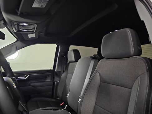 New 2025 Chevrolet Silverado 1500 LT w/ Z71 Off-Road Package AWD/4WD image 25