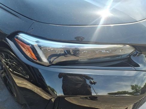 Used 2025 Honda Civic Type R image 8