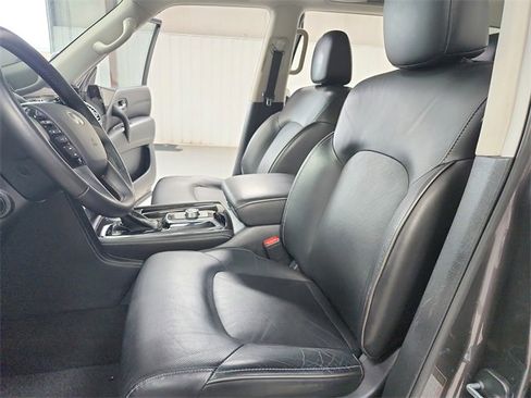 Used 2024 INFINITI QX80 Luxe image 19