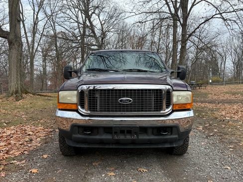 Used 2001 Ford Excursion Limited image 9