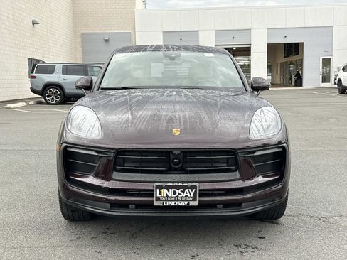 Used 2023 Porsche Macan AWD/4WD image 7