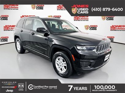Used 2023 Jeep Grand Cherokee Laredo w/ Luxury Tech Group I