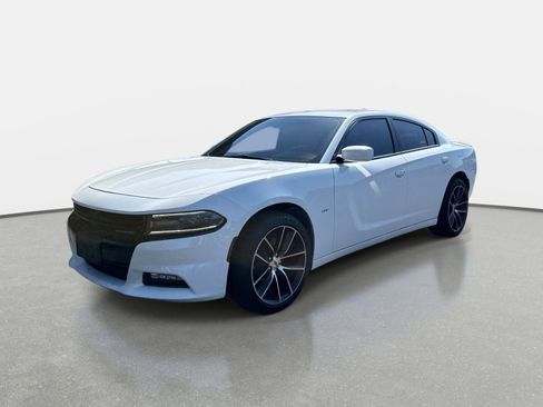 Used 2018 Dodge Charger GT image 7