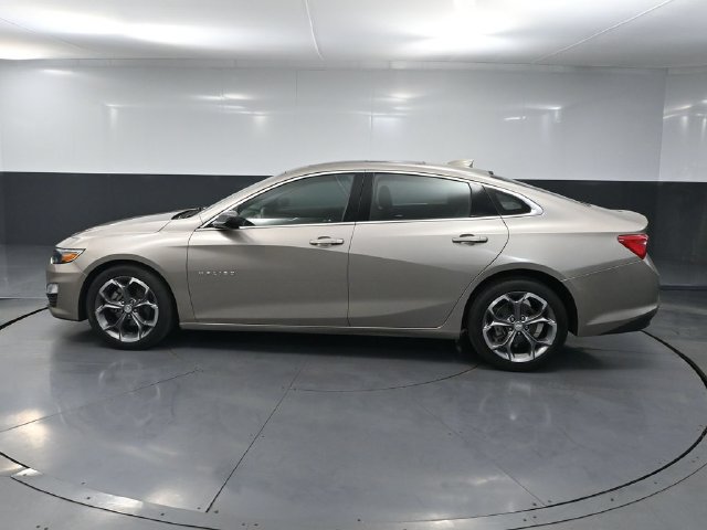 Used 2024 Chevrolet Malibu LT FWD image 7