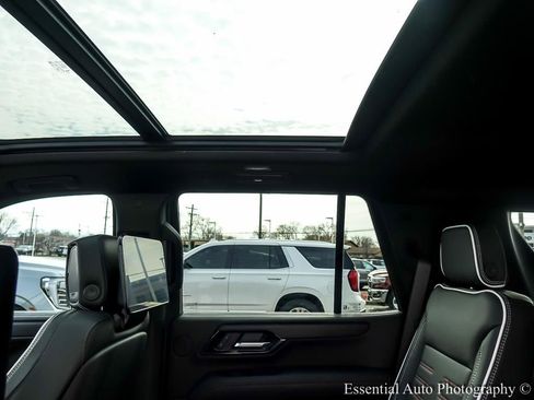 Used 2025 GMC Yukon AT4 Ultimate w/ LPO, Floor Liner Package image 12