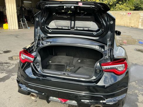 Used 2019 Toyota 86 TRD SE image 25