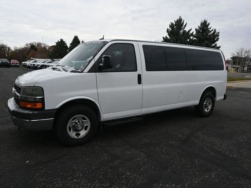 Used 2011 Chevrolet Express 3500 LT w/ LT Preferred Equipment Group RWD image 14