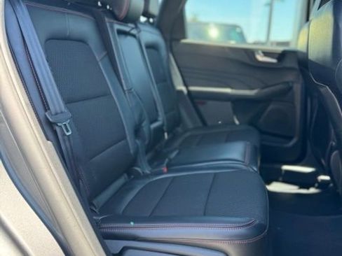 Used 2026 Ford Escape ST-Line AWD/4WD image 25
