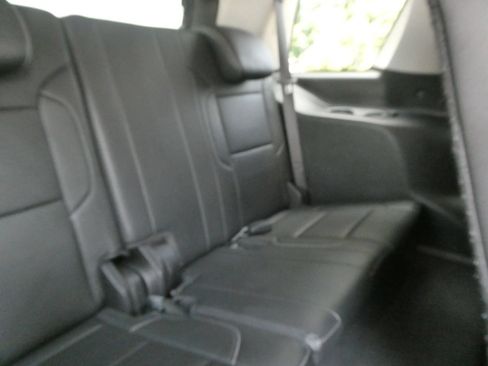 Used 2019 Chevrolet Tahoe LT AWD/4WD image 30
