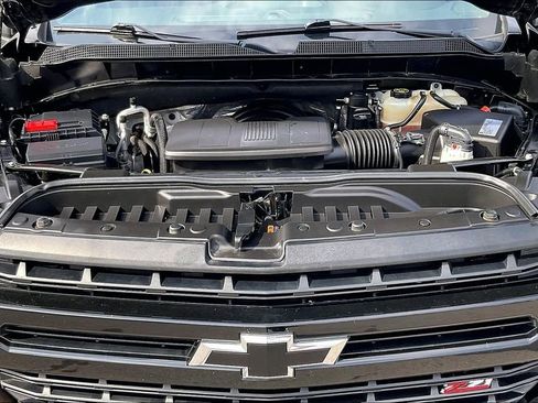 Used 2019 Chevrolet Silverado 1500 LT Trail Boss AWD/4WD image 13