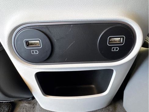 Used 2024 Hyundai Ioniq 5 SE image 16