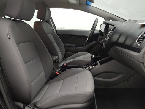 Used 2017 Kia Forte LX FWD image 21