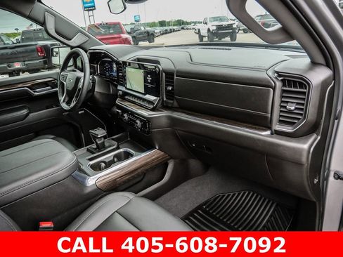 Used 2024 Chevrolet Silverado 1500 RST w/ Convenience Package II AWD/4WD image 16