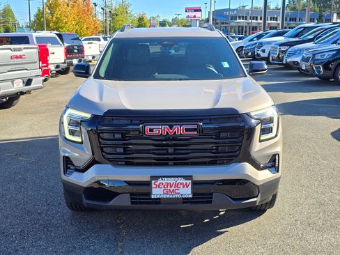 New 2026 GMC Terrain Elevation w/ Elevation Premium Package image 2