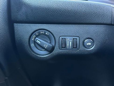 Used 2021 Dodge Challenger SXT w/ Blacktop Package image 19