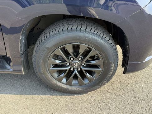 Used 2023 Lexus GX 460 Premium w/ Premium Plus Package AWD/4WD image 7