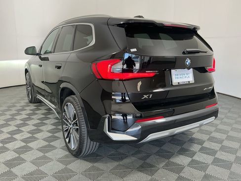 Certified 2025 BMW X1 xDrive28i w/ Convenience Package image 7