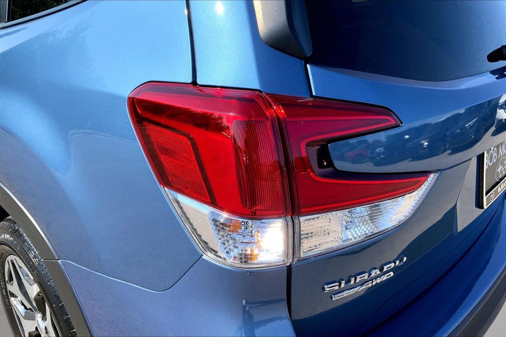 Used 2024 Subaru Forester Premium AWD/4WD image 23