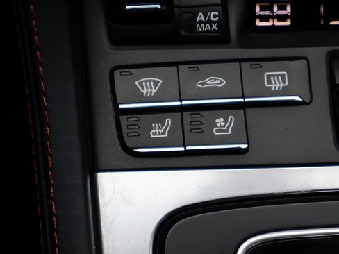Used 2024 Porsche 718 Boxster RWD image 21