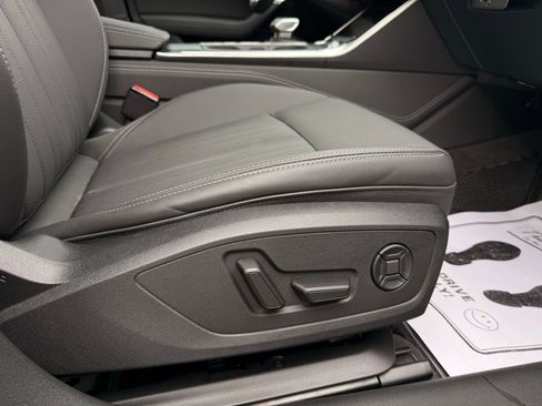 Used 2023 Audi A6 Premium Plus image 18