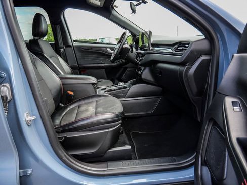 Used 2023 Ford Escape ST-Line w/ Tech Pack #1 FWD image 40