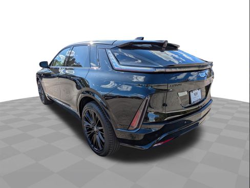 New 2026 Cadillac Lyriq Sport image 6