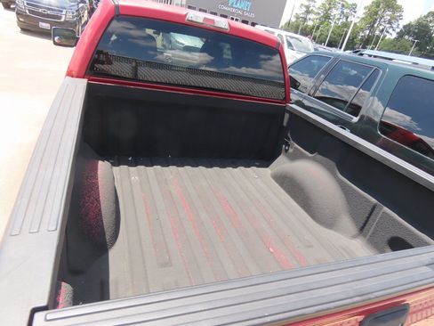Used 2010 Ford F150 XLT RWD image 12