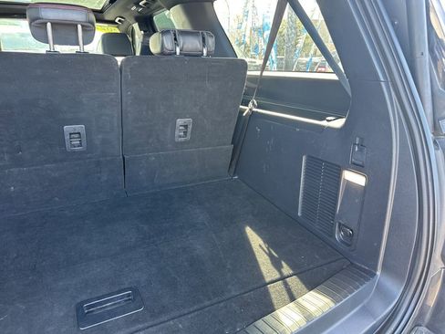 Used 2022 Ford Expedition Max Limited image 29
