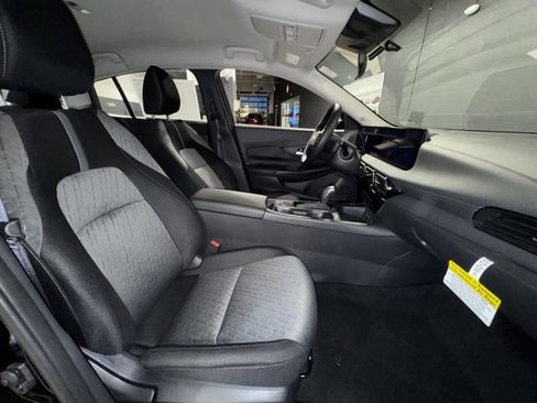 New 2026 Nissan Sentra SV w/ Floor Mat Package image 5