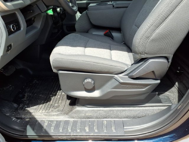 New 2025 Ford F250 XL w/ 360-Degree Camera Package RWD image 20