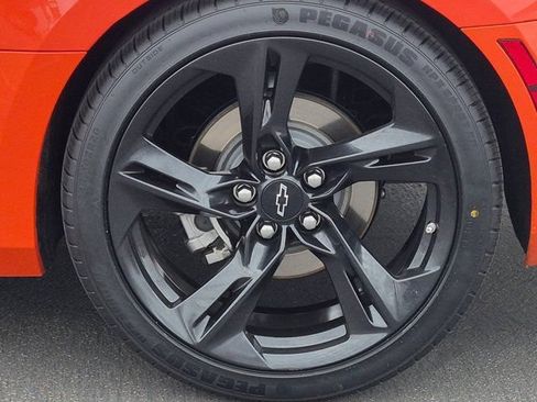 Used 2021 Chevrolet Camaro LT w/ RS Package RWD image 14
