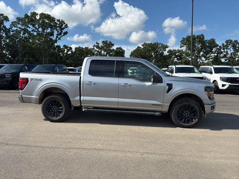 Used 2025 Ford F150 XLT w/ Equipment Group 302A MID AWD/4WD image 5