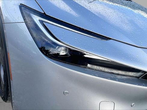 Used 2026 Toyota Prius LE FWD image 24