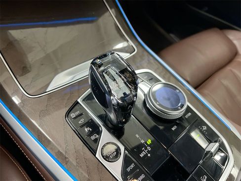 Used 2022 BMW X5 xDrive45e w/ M Sport Package image 16