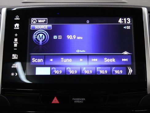 Used 2017 Honda Ridgeline RTL-E image 29