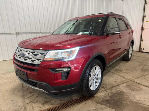 Used 2019 Ford Explorer XLT w/ Equipment Group 201A AWD/4WD image 1